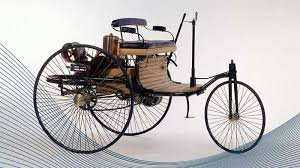 A História por Trás dos Primeiros Carros: De Carruagens Motorizadas à Indústria Automobilística